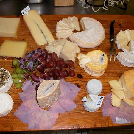 Landgasthof Zum Schwarzen Adler Markt Nordheim Luaran gambar
