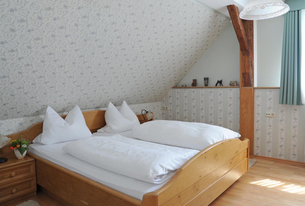 Landgasthof Zum Schwarzen Adler Markt Nordheim Luaran gambar